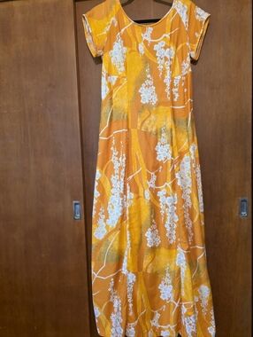 Vintage PARADISE HAWAII Mu'umu'mu Hawaiian Muumuu Dress M/L